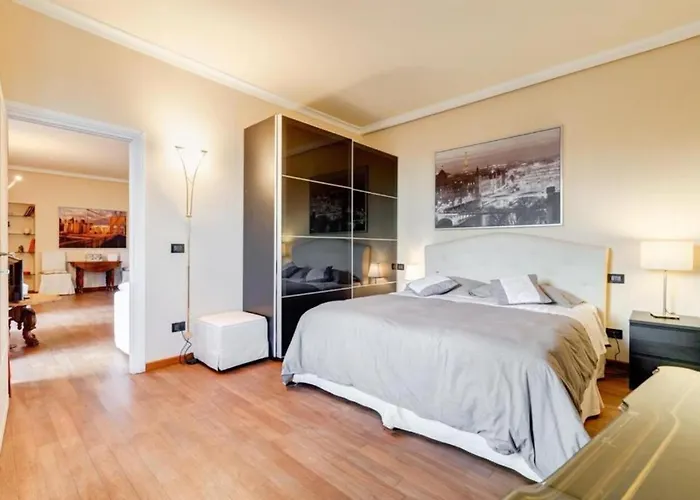 Apartment Penthouse Close To S Peter Basilica *