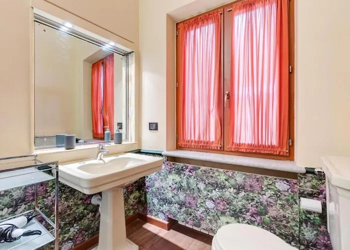 Penthouse Close To S Peter Basilica *