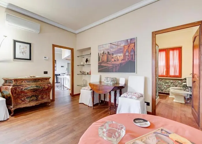 Penthouse Close To S Peter Basilica *